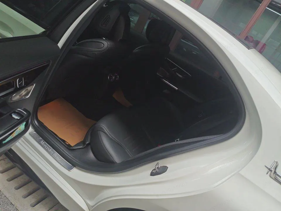 Mercedes Benz Class C 2024 C 260 L 48V 1.5T Sports Edition (Modified 3) Automatic Gear 2