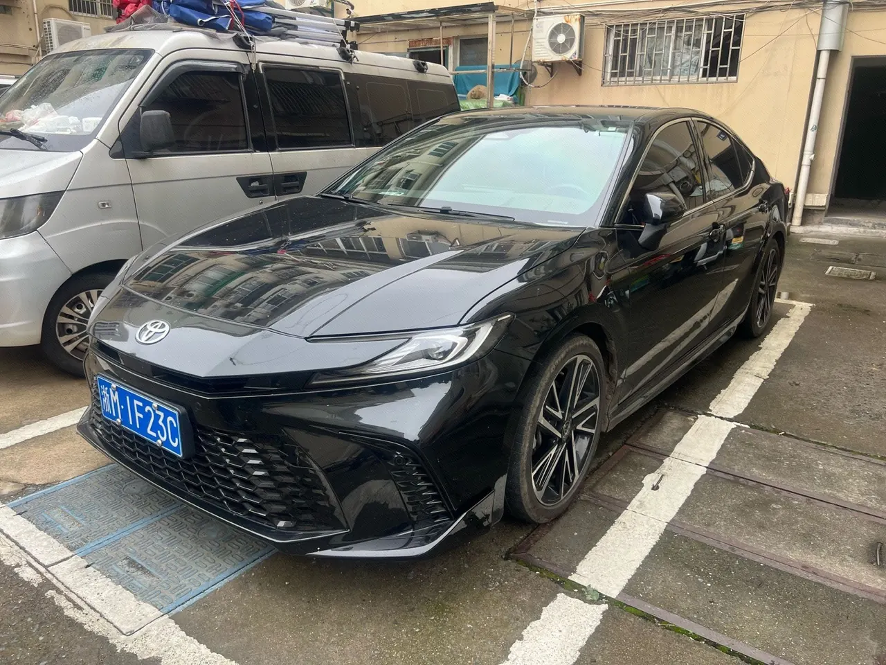 Toyota 2024 Camry 2.0S Stepless Sports Edition Automatic Gear - View 1