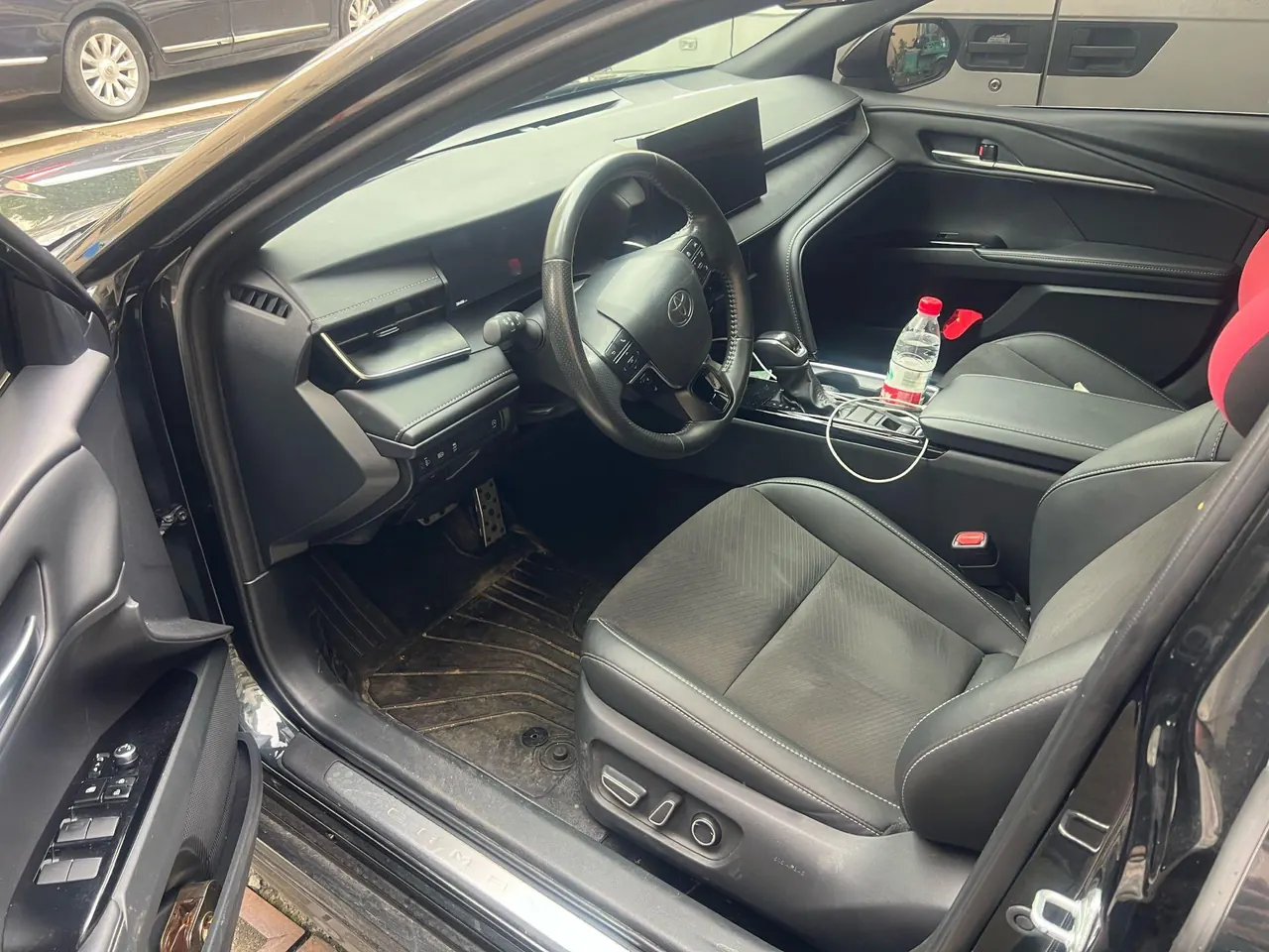 Toyota 2024 Camry 2.0S Stepless Sports Edition Automatic Gear 2