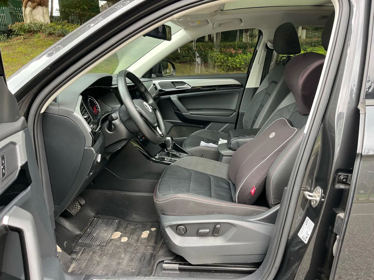 Volkswagen 2020 Tanyue 2.0TSI 330TSI Two-Drive Deluxe Smart Joint Edition Automatic Gear 4