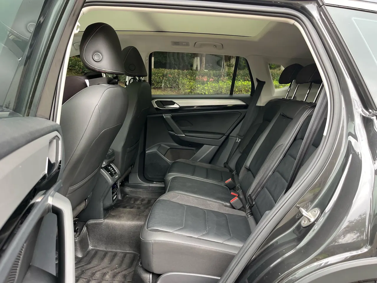 Volkswagen 2020 Tanyue 2.0TSI 330TSI Two-Drive Deluxe Smart Joint Edition Automatic Gear 5