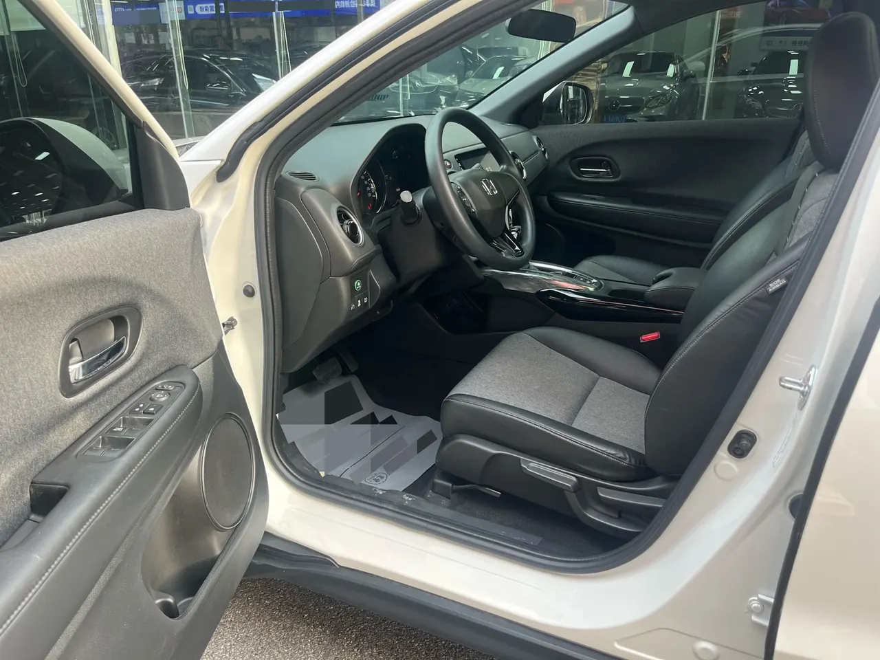 Honda 2021 XR-V 1.5 Stepless Comfort Edition Automatic Gear 4