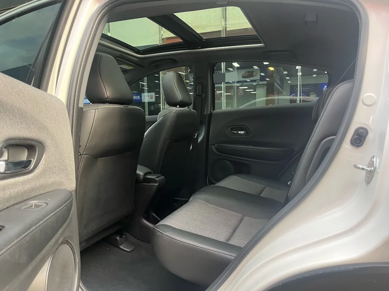 Honda 2021 XR-V 1.5 Stepless Comfort Edition Automatic Gear 5
