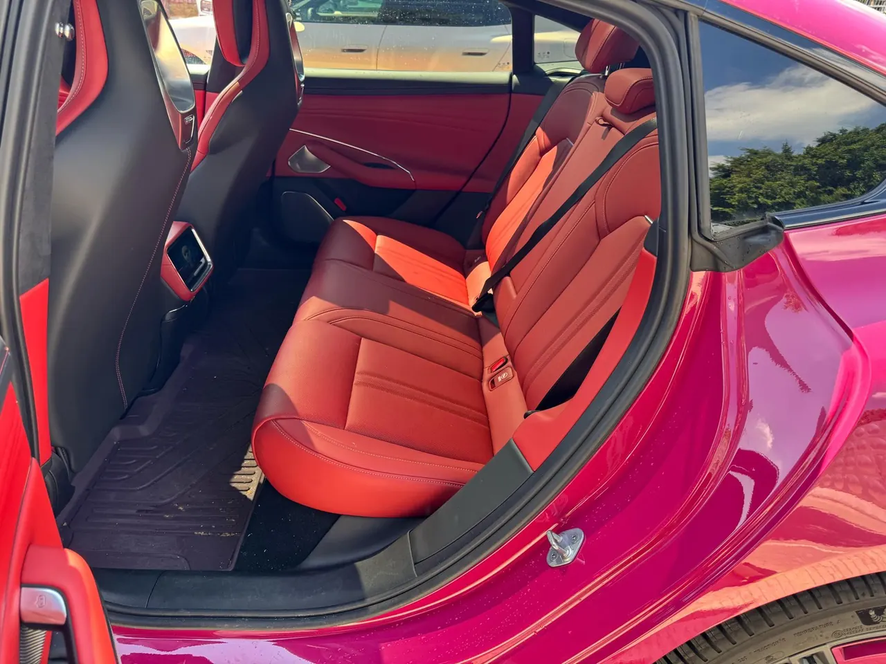 MI 2026 SU7 Standard Edition Automatic Gear 5