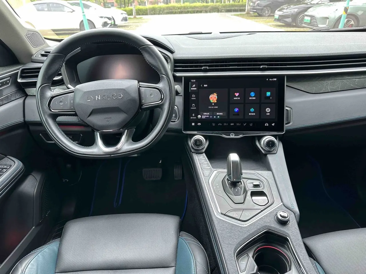 LYNK&amp;CO 2020 LYNK&amp;CO 05 2.0TD Two-wheel Drive Halo Automatic Gear 4
