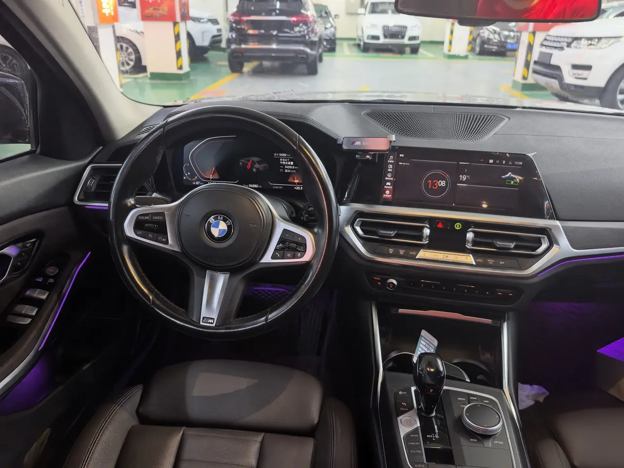 BMW 3 Series 2021 325i 2.0T M Sports Suit (Modified) Automatic Gear 4