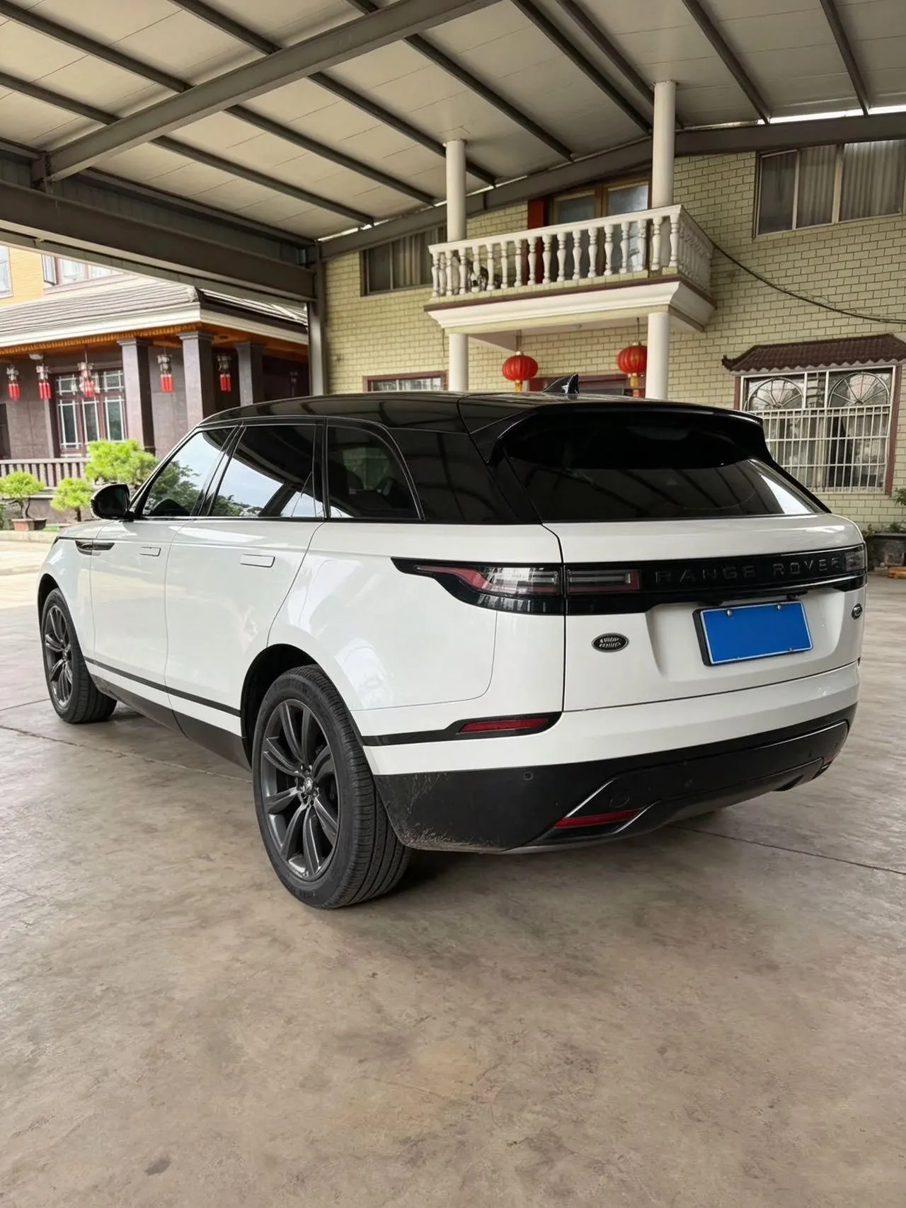 Land Rover Range Rover Star Pulse (Imported) 2024 Range Rover Star Pulse 2.0T Dynamic SE Automatic Gear 5