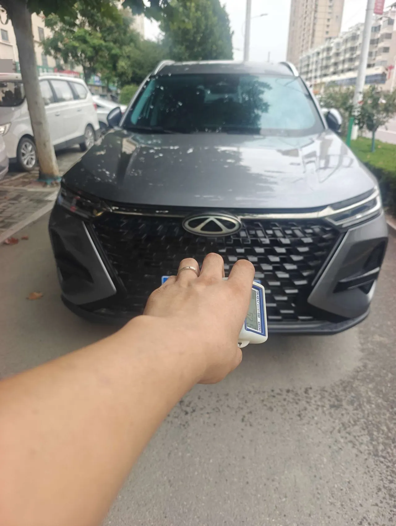 Chery 2024 Ruihu 8 PRO 1.6T 290T Champion Edition Two-wheel Drive Shining Edition 5-seat Automatic Gear 5