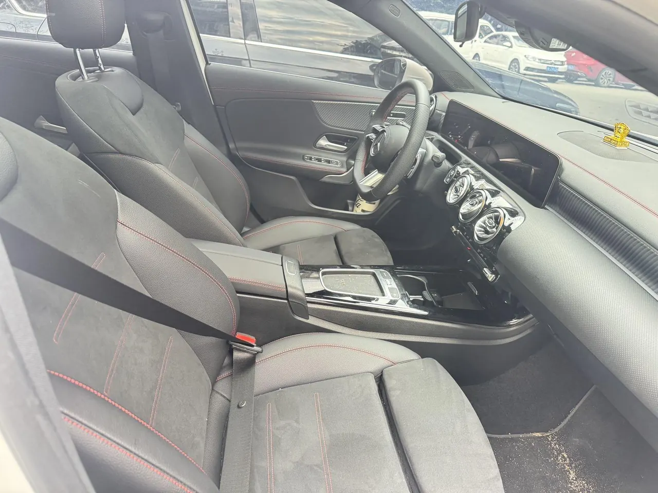 Mercedes Benz Class A 2025 A 200 L 1.3T Fashion Automatic Gear 3