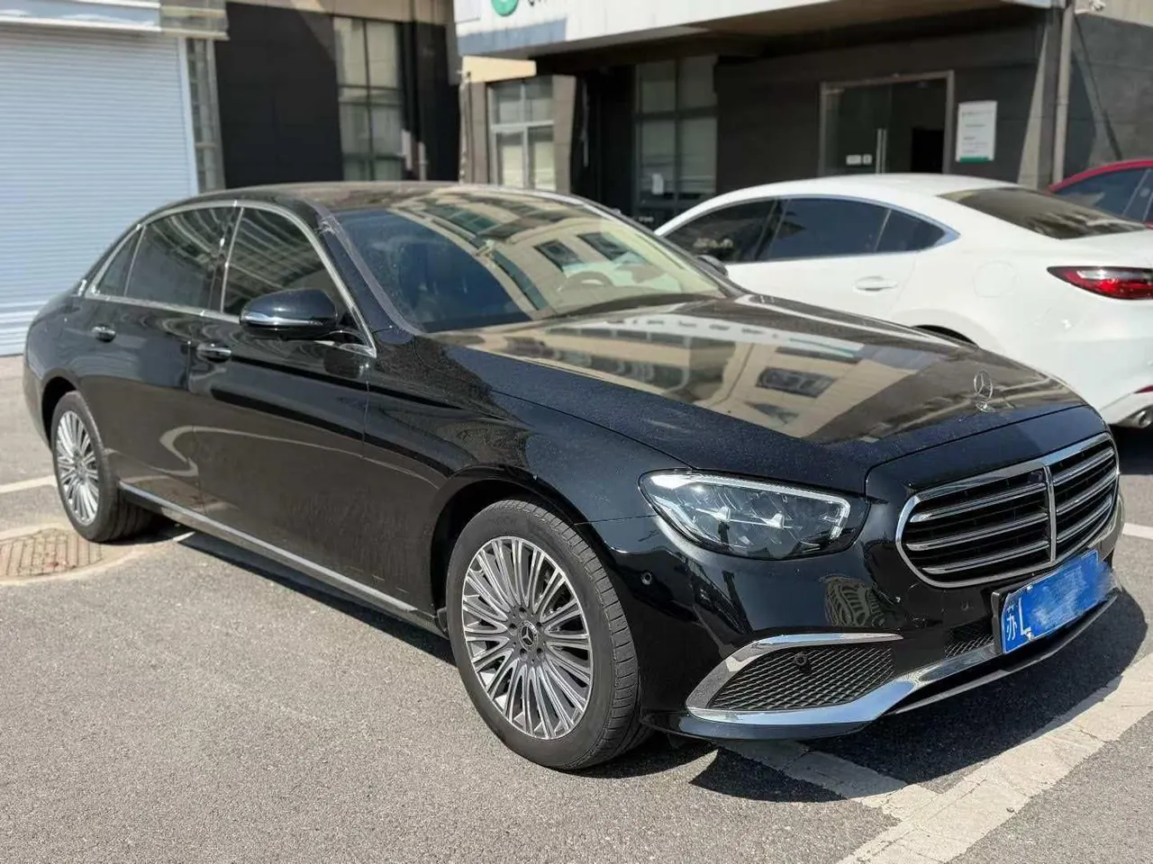 Mercedes Benz E Class 2022 E 300 L 2.0T Luxury (Change 2) Automatic Gear 3