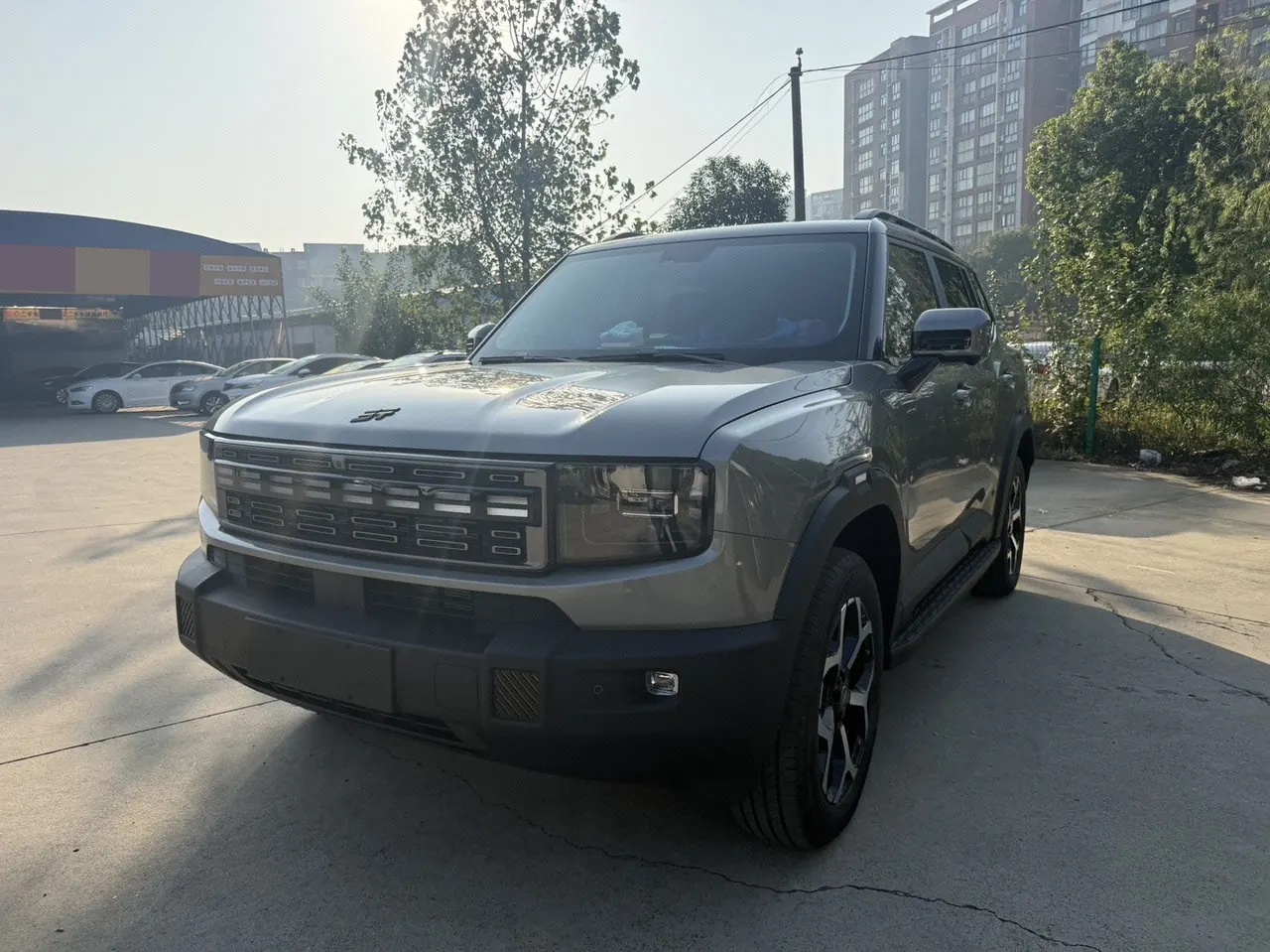 Jetour 2025 ShanHai T1 C- DM 1.5T 150km Explore Automatic Gear - View 1