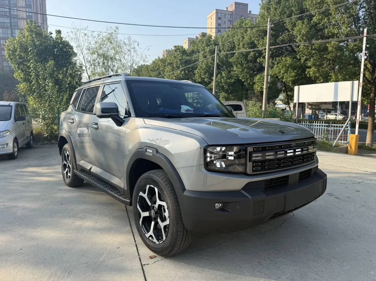 Jetour 2025 ShanHai T1 C- DM 1.5T 150km Explore Automatic Gear 3