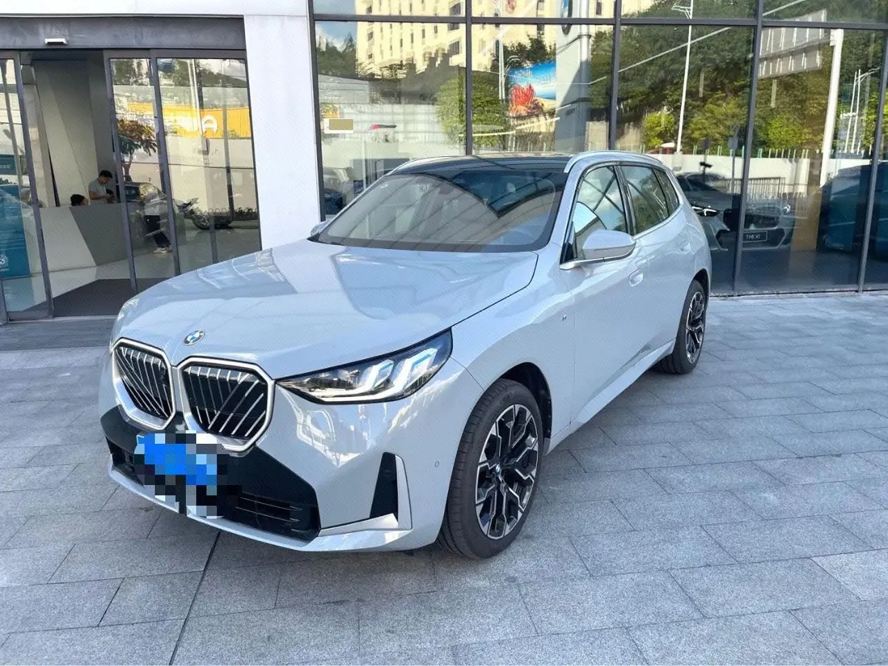 BMW 2025 X3 xDrive30L 2.0T exclusive M sports suit automatic gear - View 1