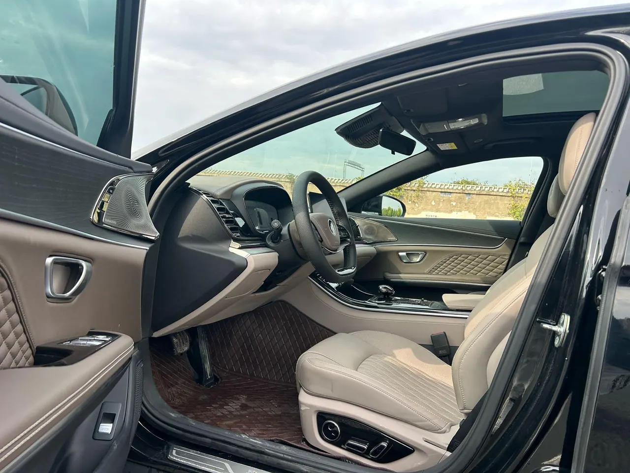 BYD 2024 Han EV 605KM Glory Edition Precursor Noble Automatic Transmission 4