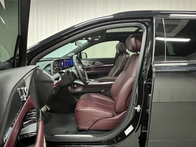 Cadillac 2025 XT5 48V 2.0T Platinum Automatic Gear 13