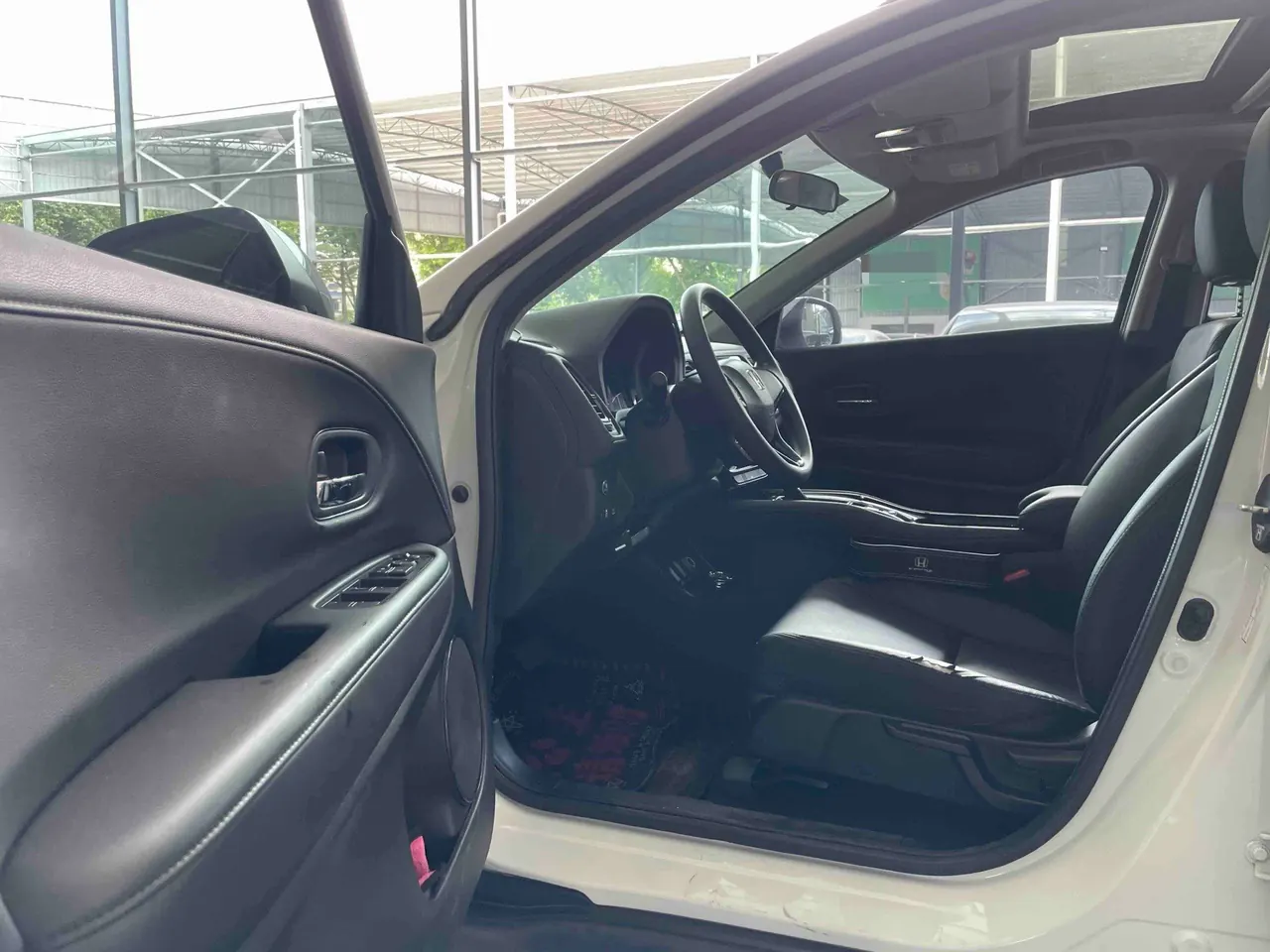Honda 2020 Binzhi 1.5 stepless luxury automatic transmission 5