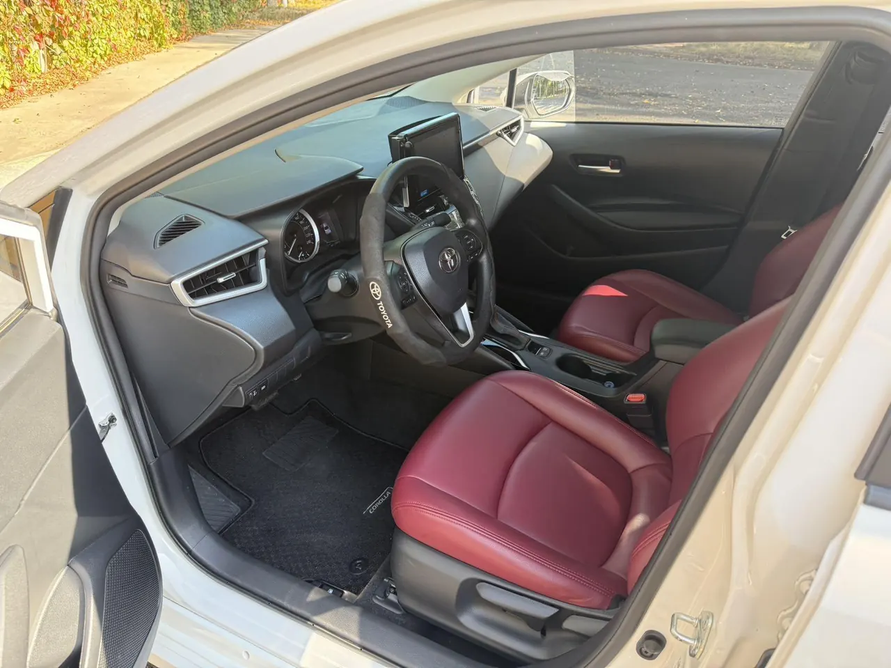 Toyota 2022 corolla 1.2T stepless pioneer PLUS version automatic gear 5