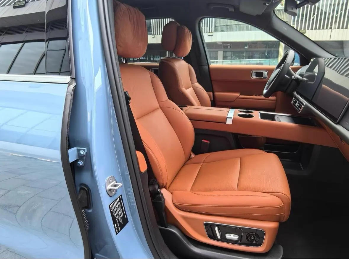Li 2022 L9 1.5T Max Edition Automatic Gear 3