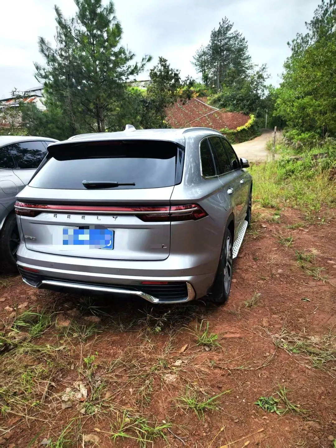 Geely 2024 XingyueL (Monjaro) 2.0TD High Power Two-Drive Enovate Edition Automatic Transmission 3