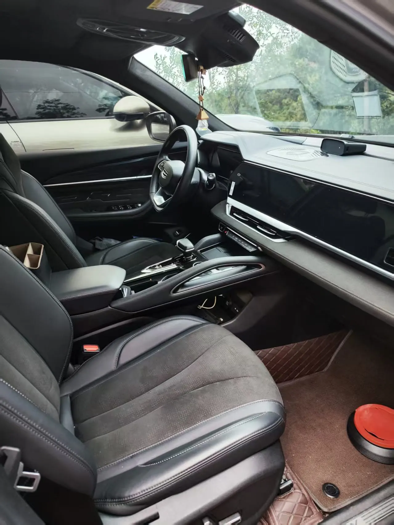 Geely 2024 XingyueL (Monjaro) 2.0TD High Power Two-Drive Enovate Edition Automatic Transmission 5