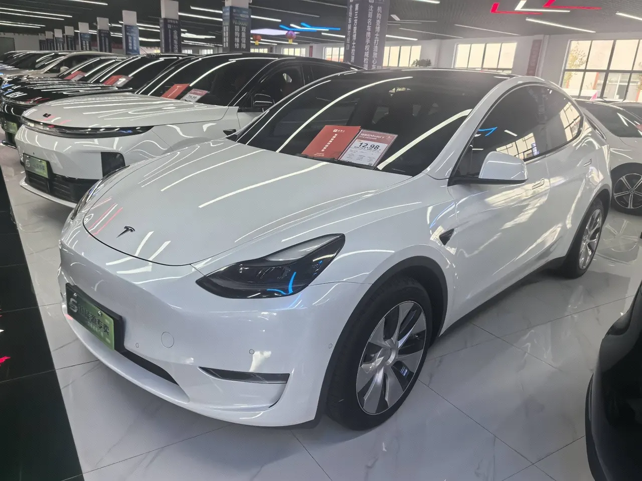 Open image lightbox: Tesla 2021 Model Y Standard Endurance Rear Drive Automatic Gear