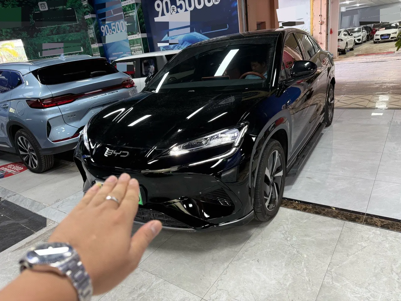 BYD 2024 Sea Lion 07 EV 610 Long Endurance Edition Automatic Gear - View 1