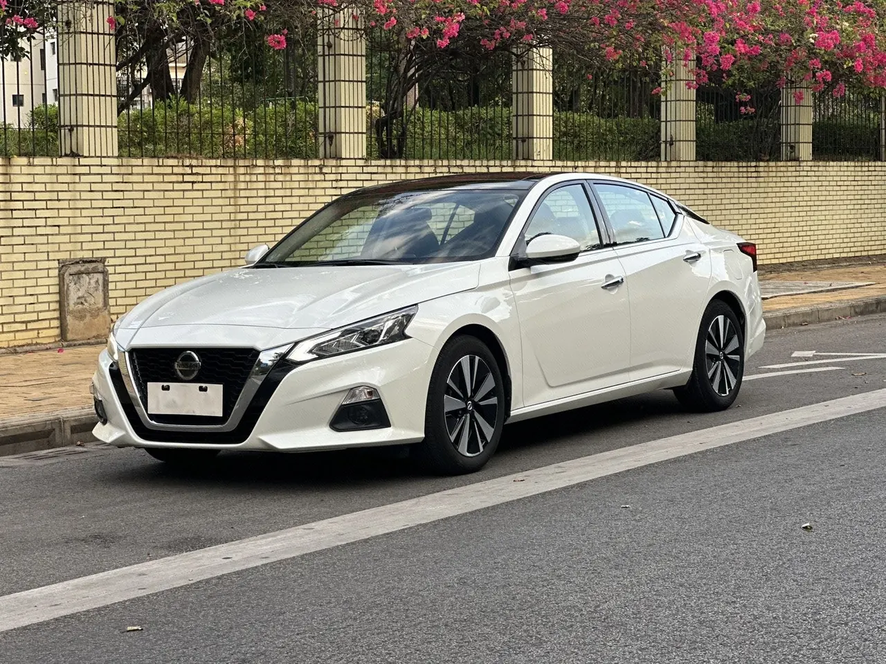 Open image lightbox: Nissan 2020 Teana 2.0 Stepless XL Upper Smart Edition Automatic Gear