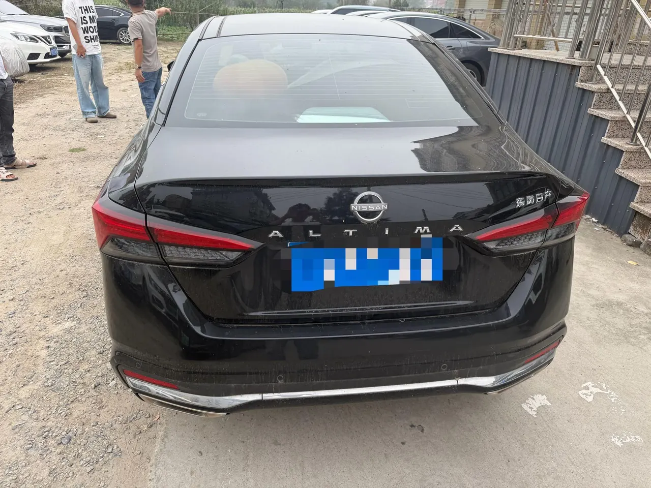 Nissan 2022 Teana 2.0 stepless XL-Upr premium version automatic gear 8