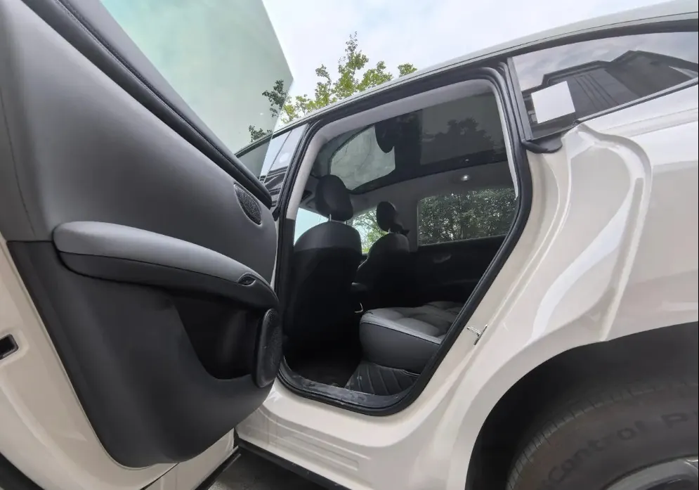 IM 2025 IM LS6 Lizard Smart Driving Edition Automatic Gear 8