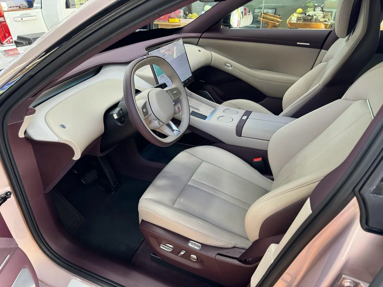 MI 2025 YU7 Long Endurance Rear Drive Automatic Gear 7