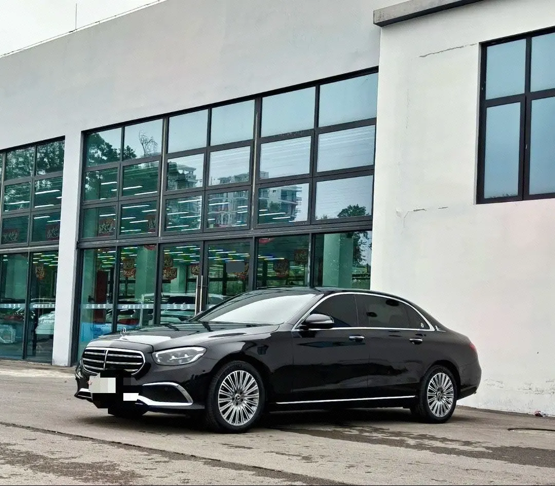 Open image lightbox: Mercedes Benz E-Class 2021 E 300 L 2.0T Fashion Automatic Gear