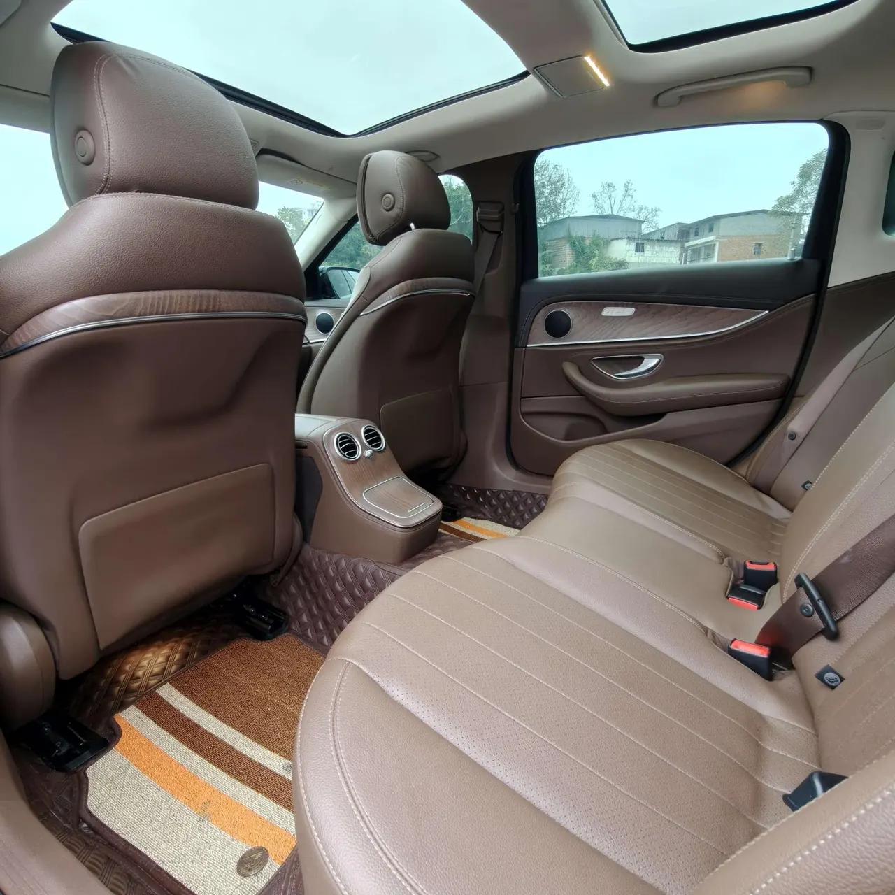 Mercedes Benz E-Class 2021 E 300 L 2.0T Fashion Automatic Gear 4