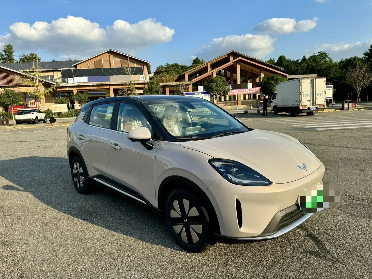 WuLing 2025 Plantronics S 325km Exclusive Automatic Transmission 3