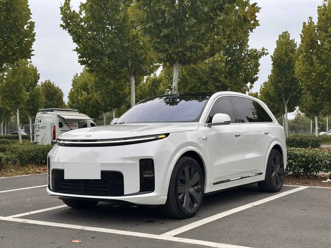 Li 2026 L8 Ultra Automatic - View 1