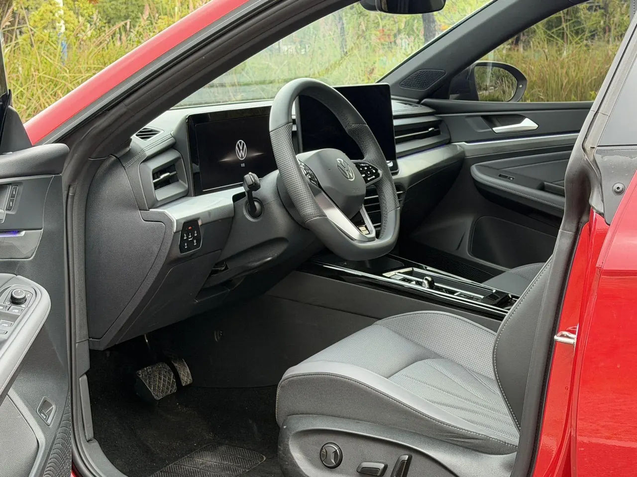 Volkswagen 2026 Ling Du L GTS 2.0TSI 380TSI Ling Feng Million Commemorative Edition Automatic Gear 5