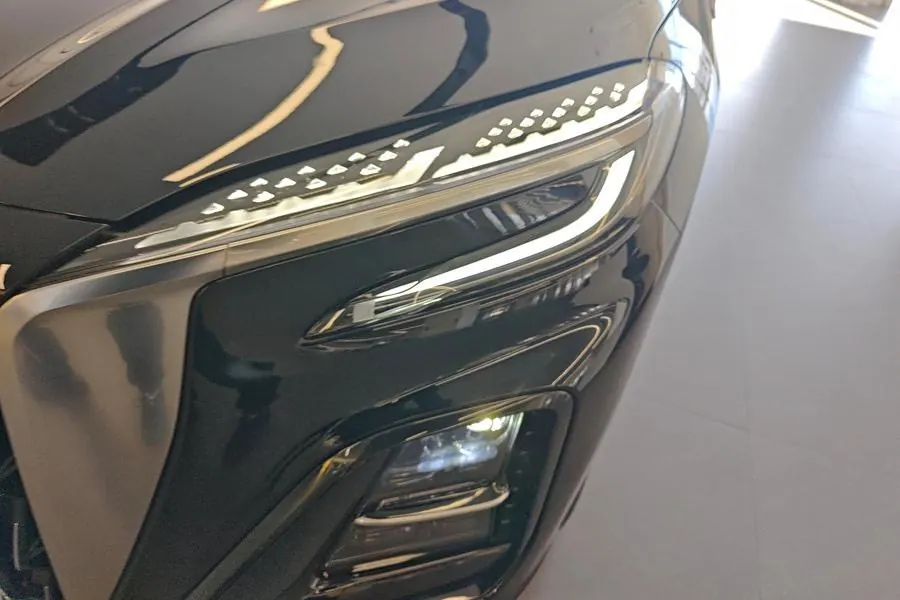 HongQi 2025 HS3 PHEV 1.5T 117km Strong Edition Automatic Gear 4