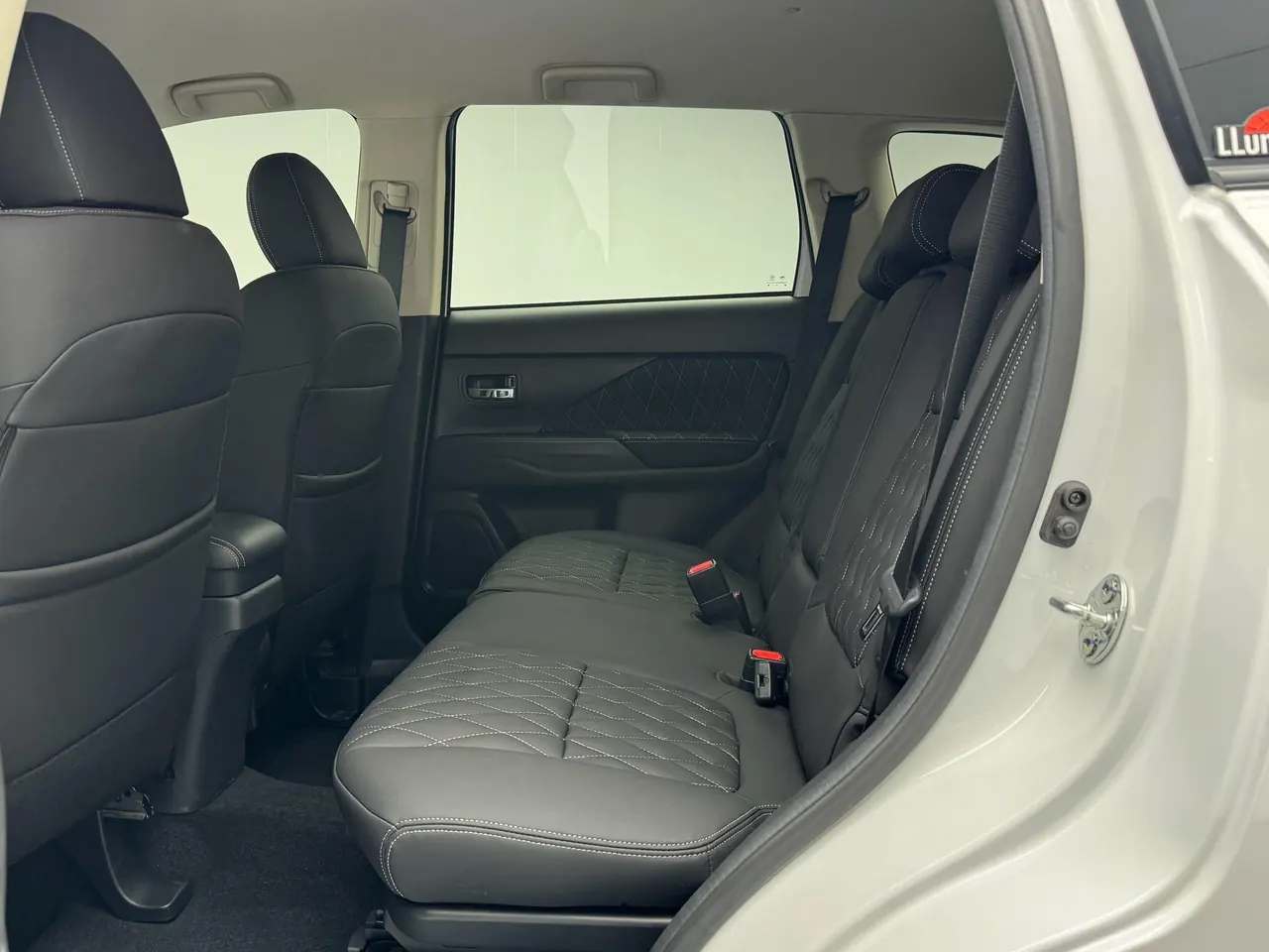 Mitsubishi 2021 Outlander 2.0 Stepless Two-Drive Smooth Edition 5-seat (Changed) Automatic Gear 15