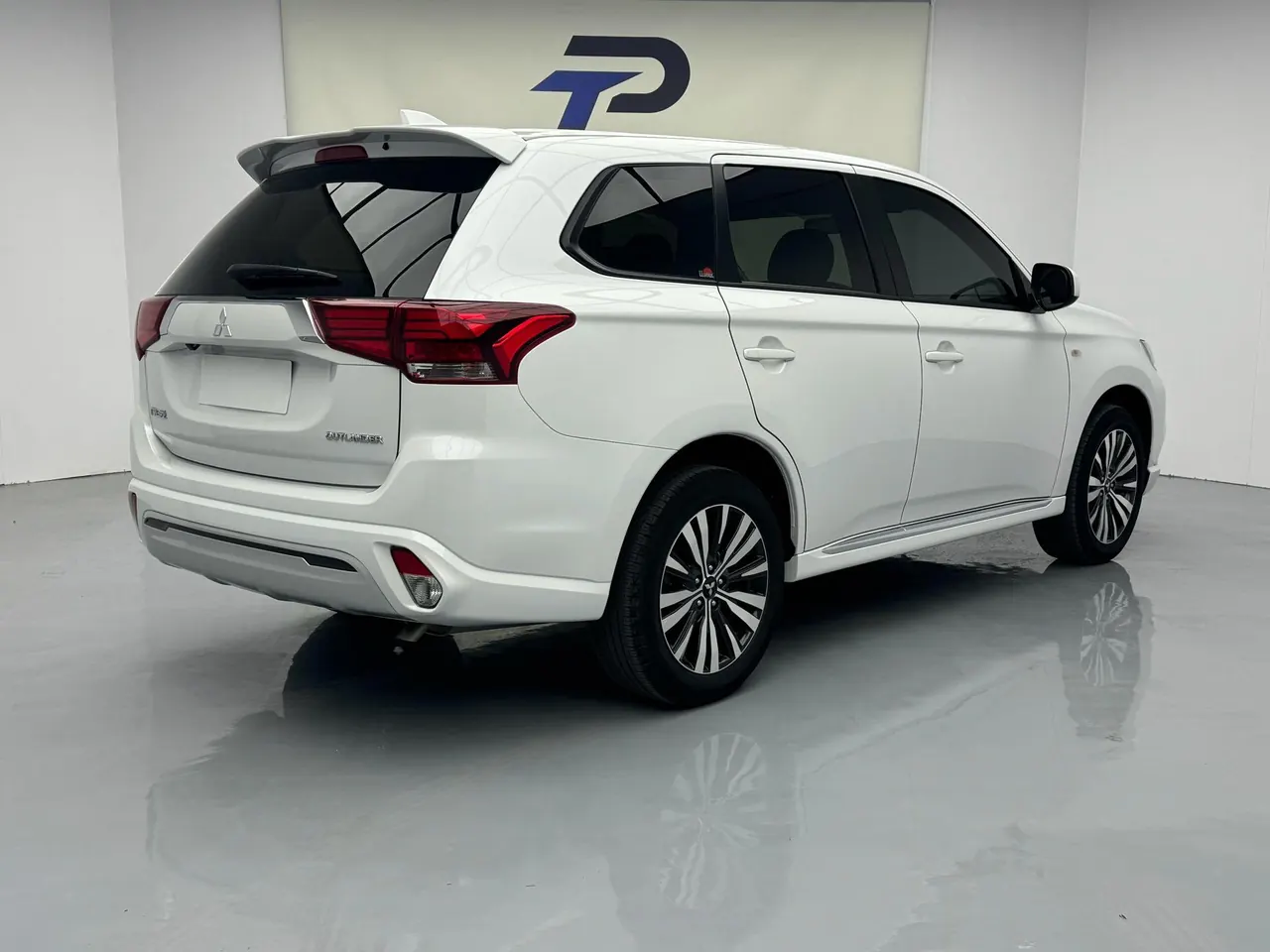 Mitsubishi 2021 Outlander 2.0 Stepless Two-Drive Smooth Edition 5-seat (Changed) Automatic Gear 16