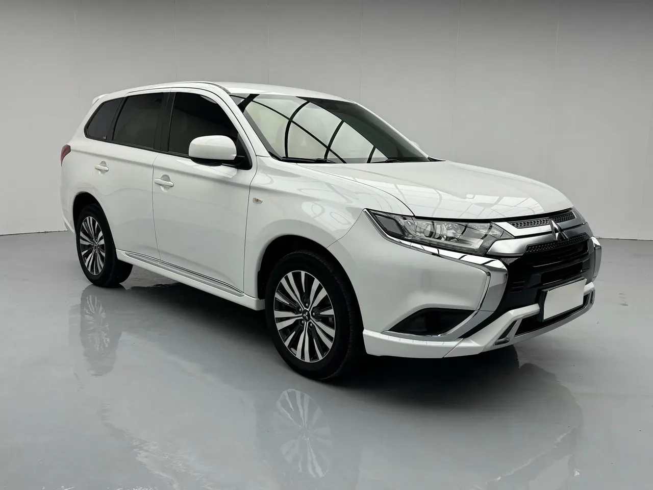 Mitsubishi 2021 Outlander 2.0 Stepless Two-Drive Smooth Edition 5-seat (Changed) Automatic Gear 3