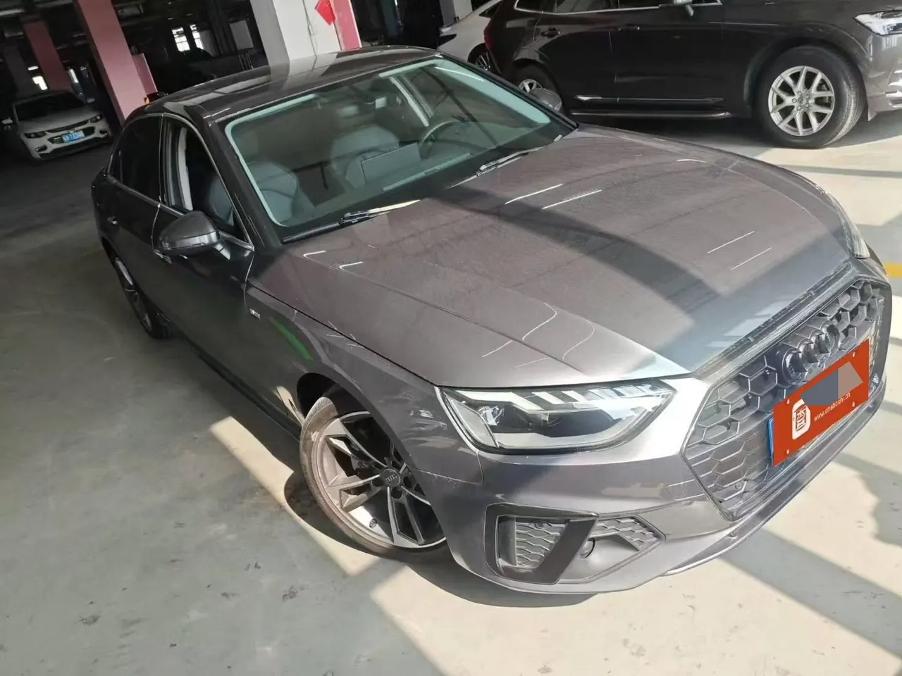 Audi 2020 A4L 2.0TFSI 40TFSI Fashion Dynamic Automatic 2