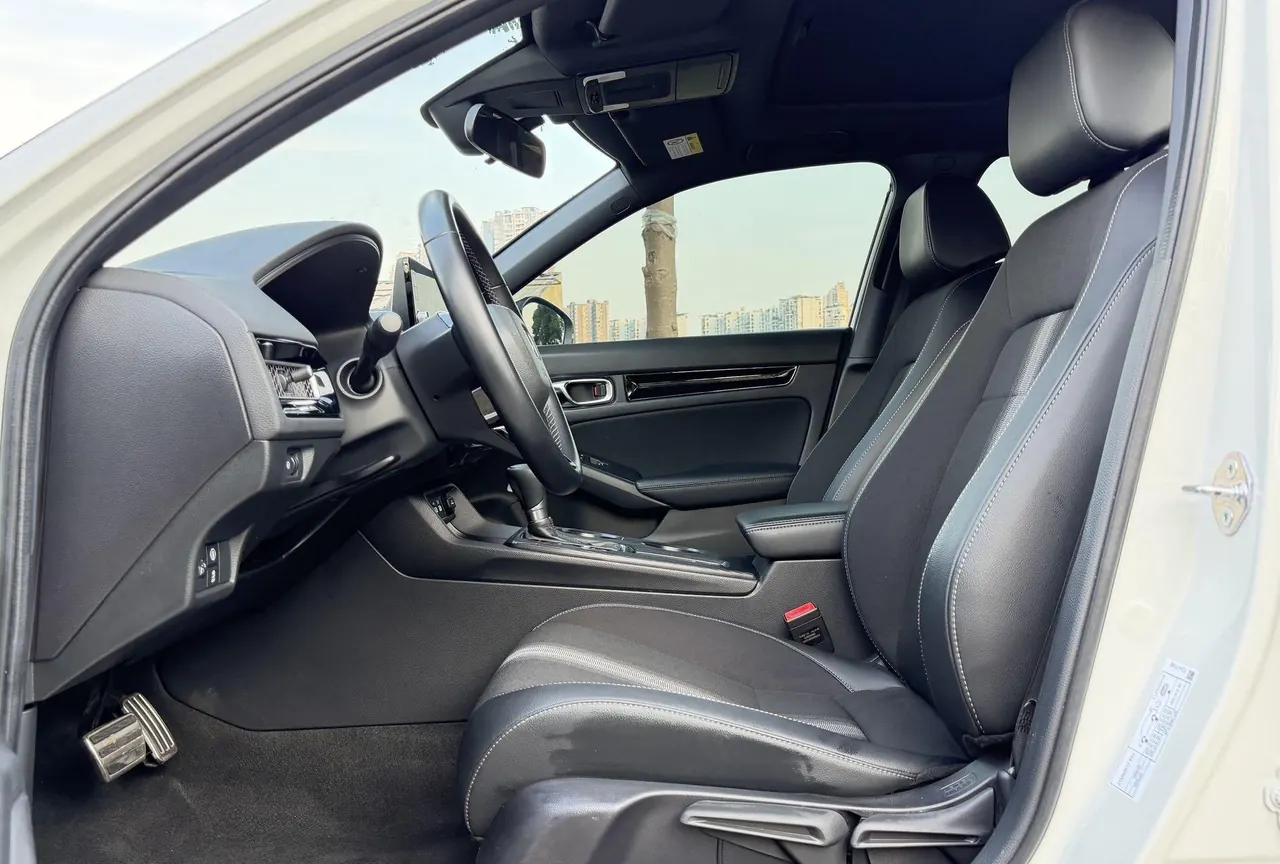 Honda 2022 Civic 1.5T Stepless 240TURBO Combustion Edition Automatic Gear 7