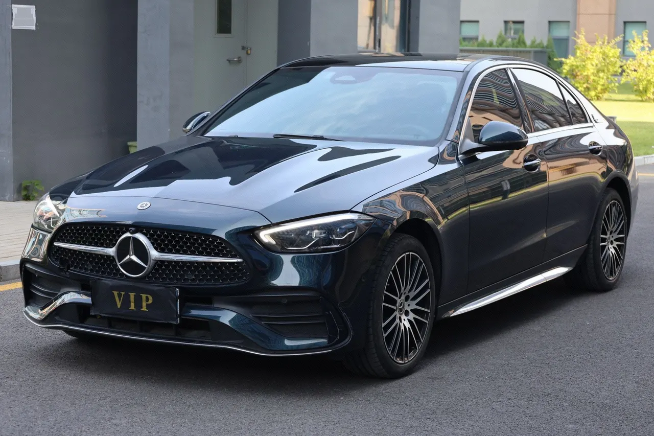 打开图片灯箱:Mercedes Benz Class C 2022 C 260 L 48V 1.5T (modified) automatic gear