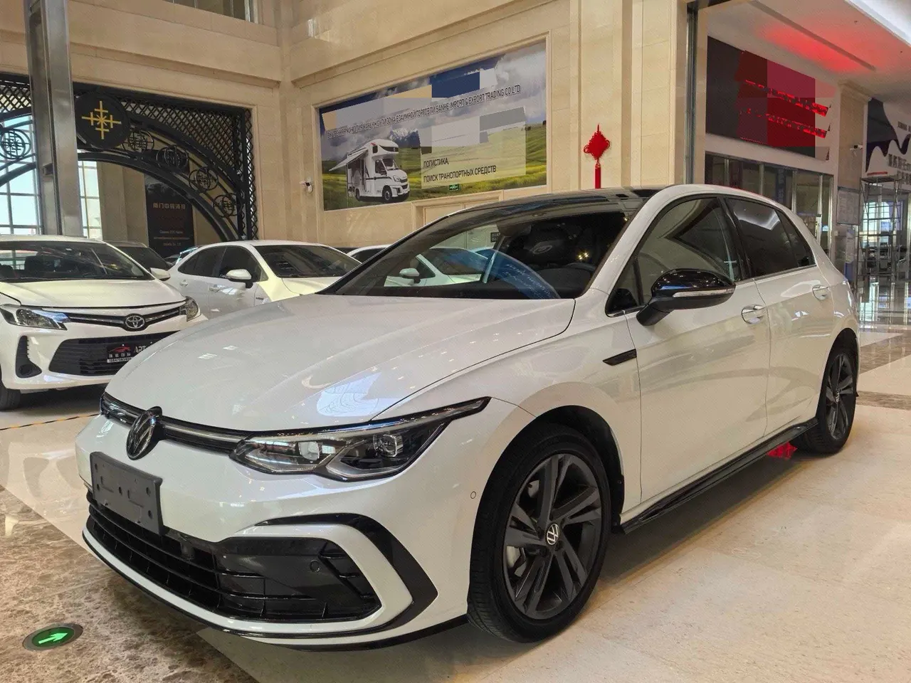 Volkswagen 2021 Golf 8 R-Line 1.4TSI 280TSI Automatic - View 1