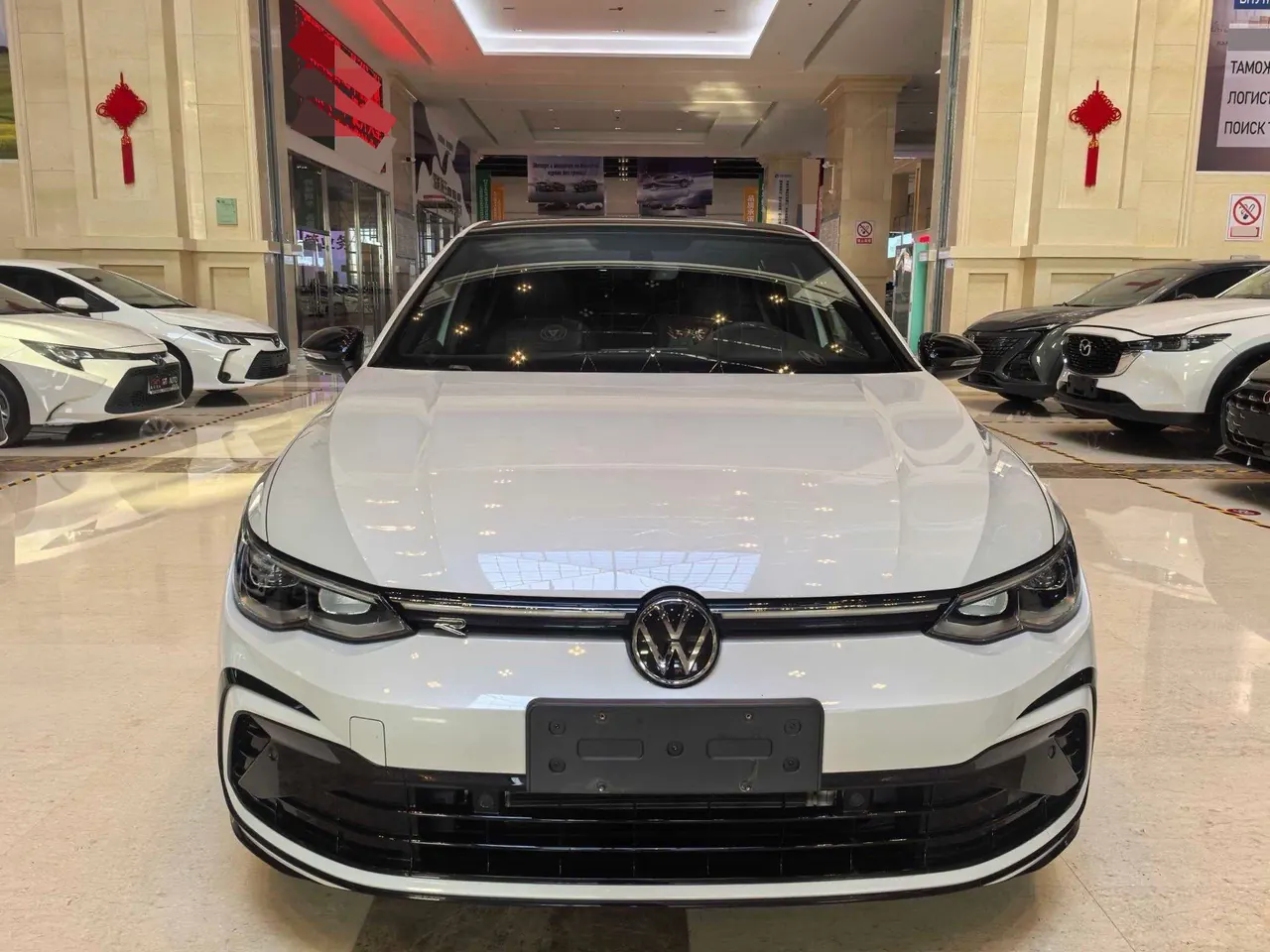 Volkswagen 2021 Golf 8 R-Line 1.4TSI 280TSI Automatic 2