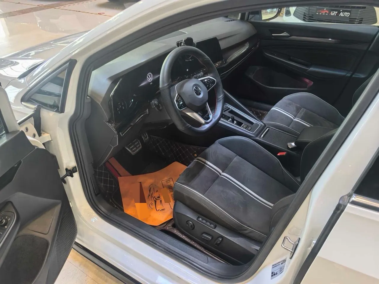 Volkswagen 2021 Golf 8 R-Line 1.4TSI 280TSI Automatic 6