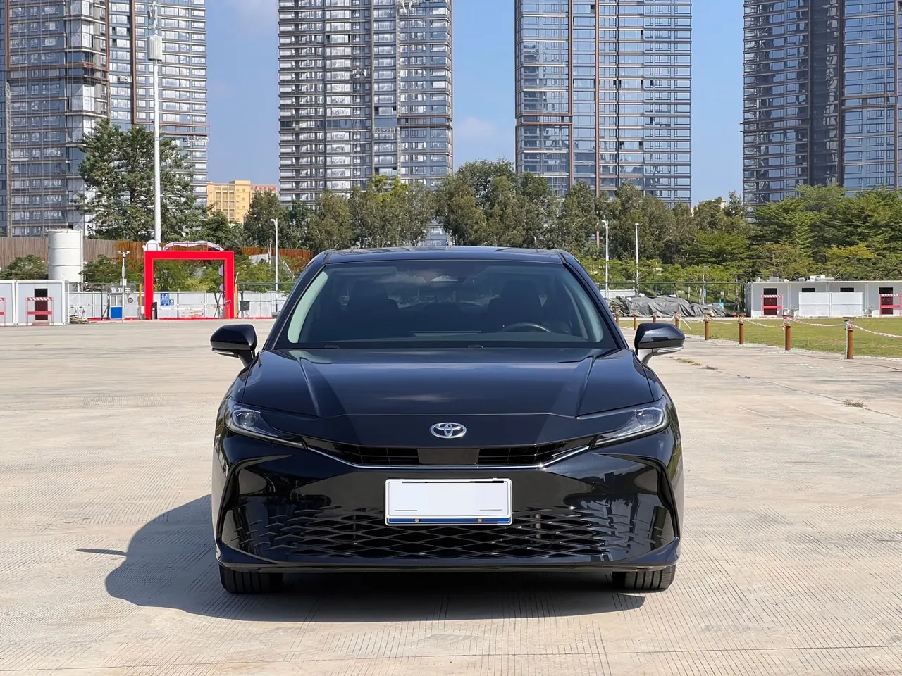 Toyota 2026 Camry 2.0GVP Stepless Deluxe Edition Automatic Transmission 2