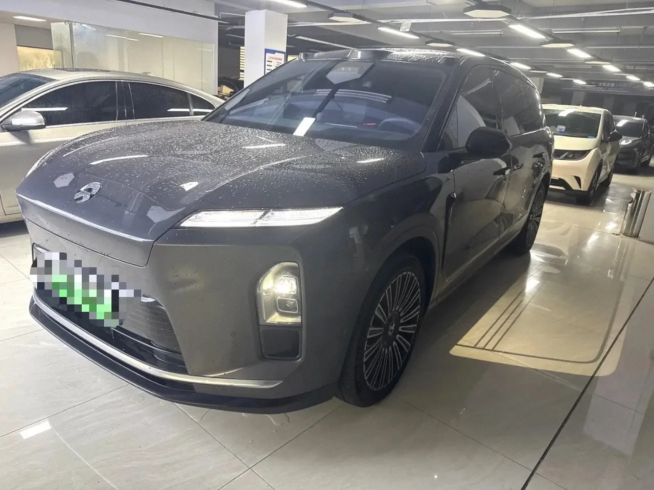 NIO 2026 ES8 5-seat Executive Deluxe Automatic Gear - View 1