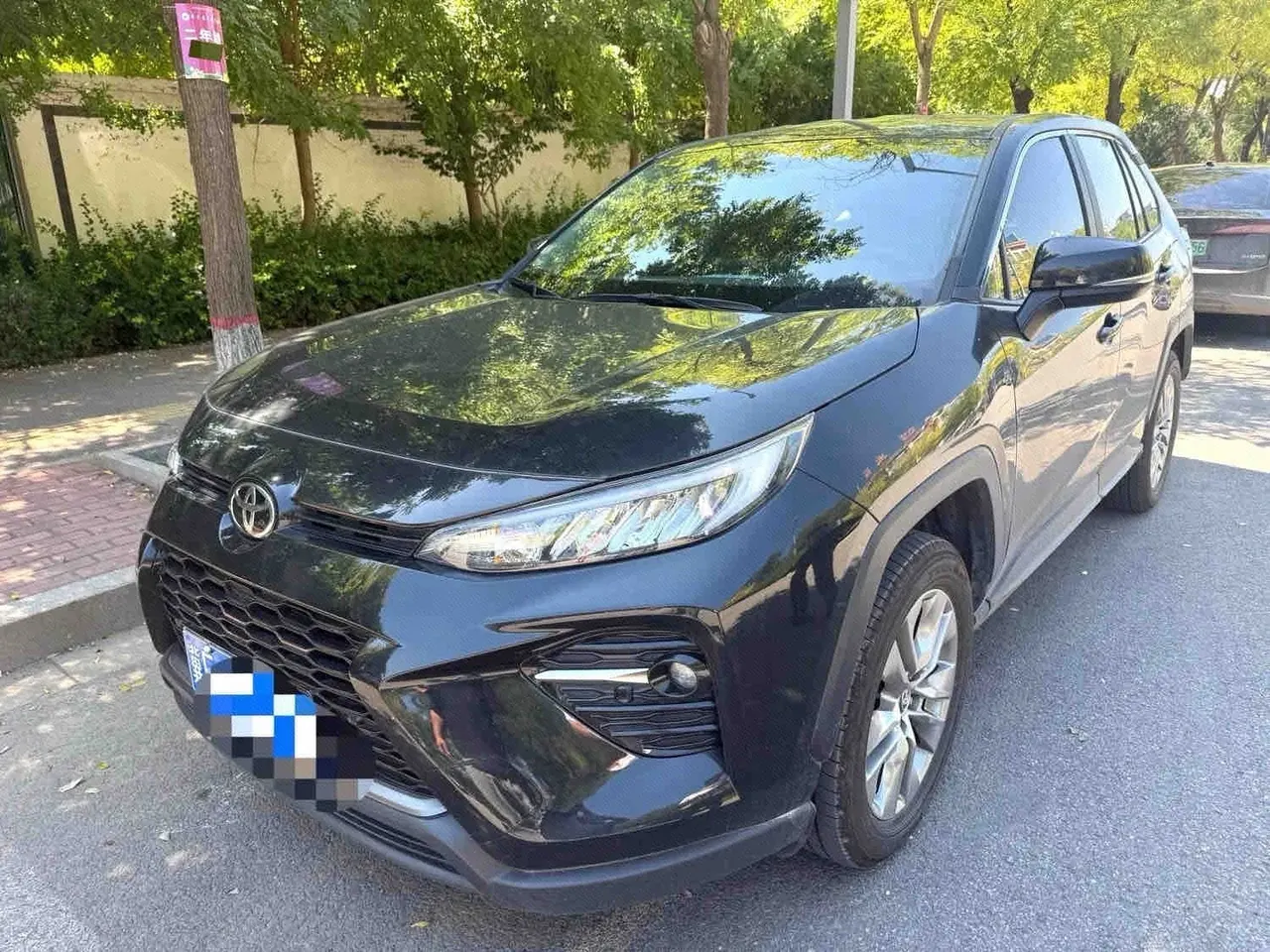 Toyota 2024 Wilanda 2.0 Stepless Two-Drive Leading Edition Automatic Gear - View 1