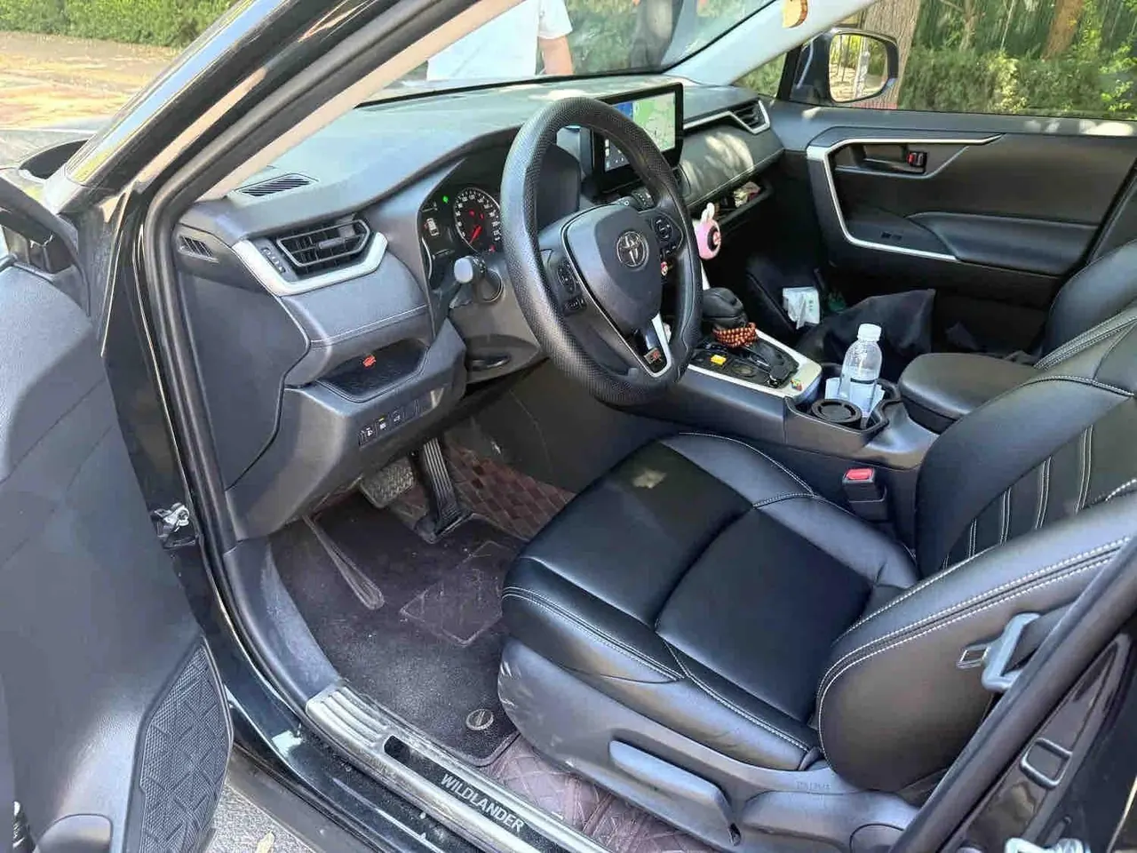 Toyota 2024 Wilanda 2.0 Stepless Two-Drive Leading Edition Automatic Gear 8