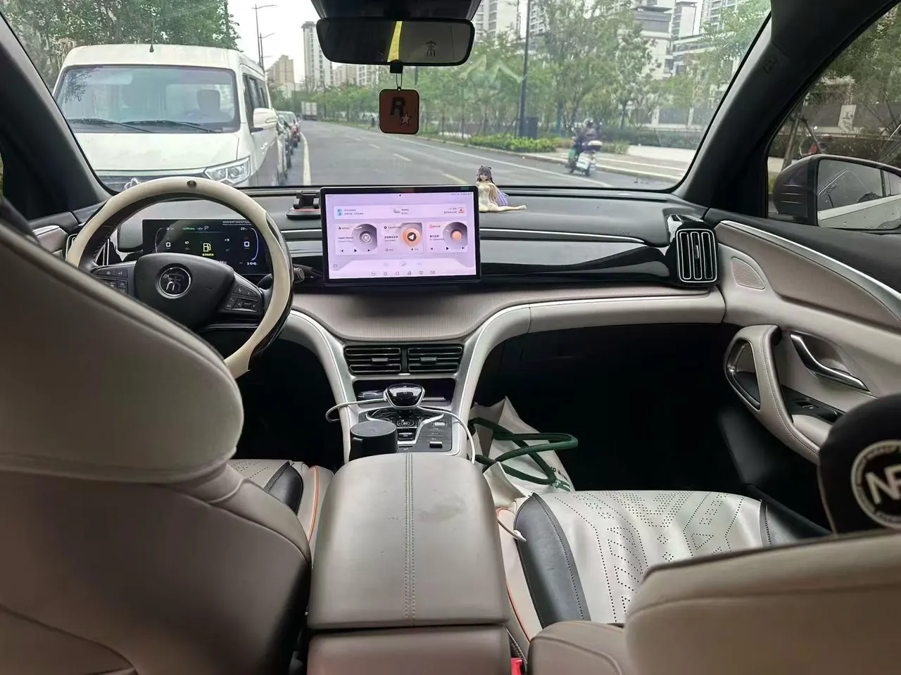 BYD Song Pro New Energy 2024 Song Pro DM-i 1.5 Stepless Glory Edition Exceed 71KM Automatic Gear 6